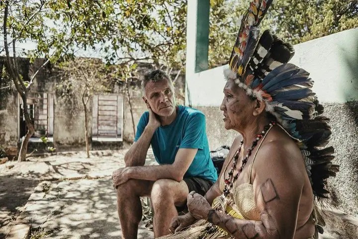 'Não podíamos permitir que seu assassinato matasse seu sonho': como amigos de Dom Phillips se uniram para terminar livro sobre a Amazônia