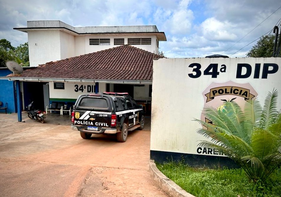 Adolescente é apreendida suspeita de matar o avô a facadas no interior do Amazonas