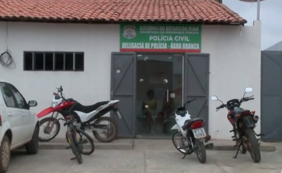 Caso é investigado pela Delegacia de Água Branca, no Piauí — Foto: TV Clube