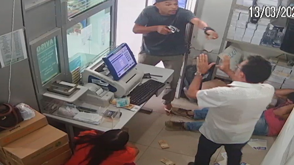 Empresário é assassinado em tentativa de assalto a casa lotérica no Centro de Teresina — Foto: Reprodução