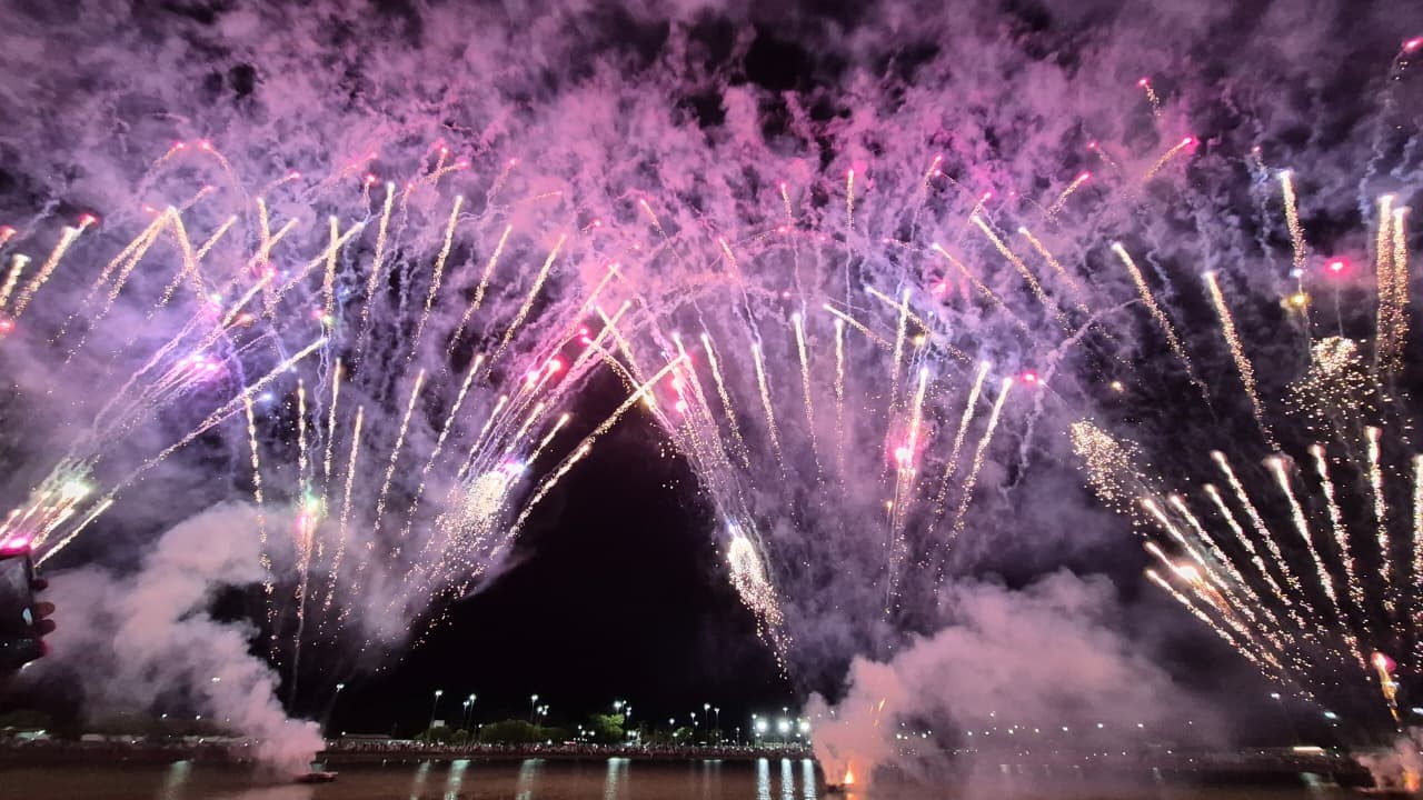 Roraima celebra chegada de 2026 com queima de fogos