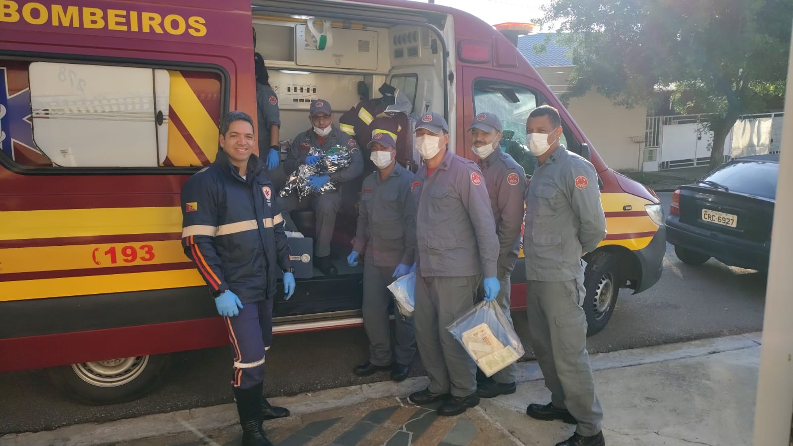 Bebê nasce dentro de viatura do Corpo de Bombeiros em Sorocaba 