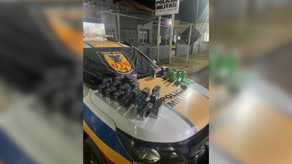 Mais de 100 cigarros eletrônicos são apreendidos em ônibus de viagem na BR-146 em MG