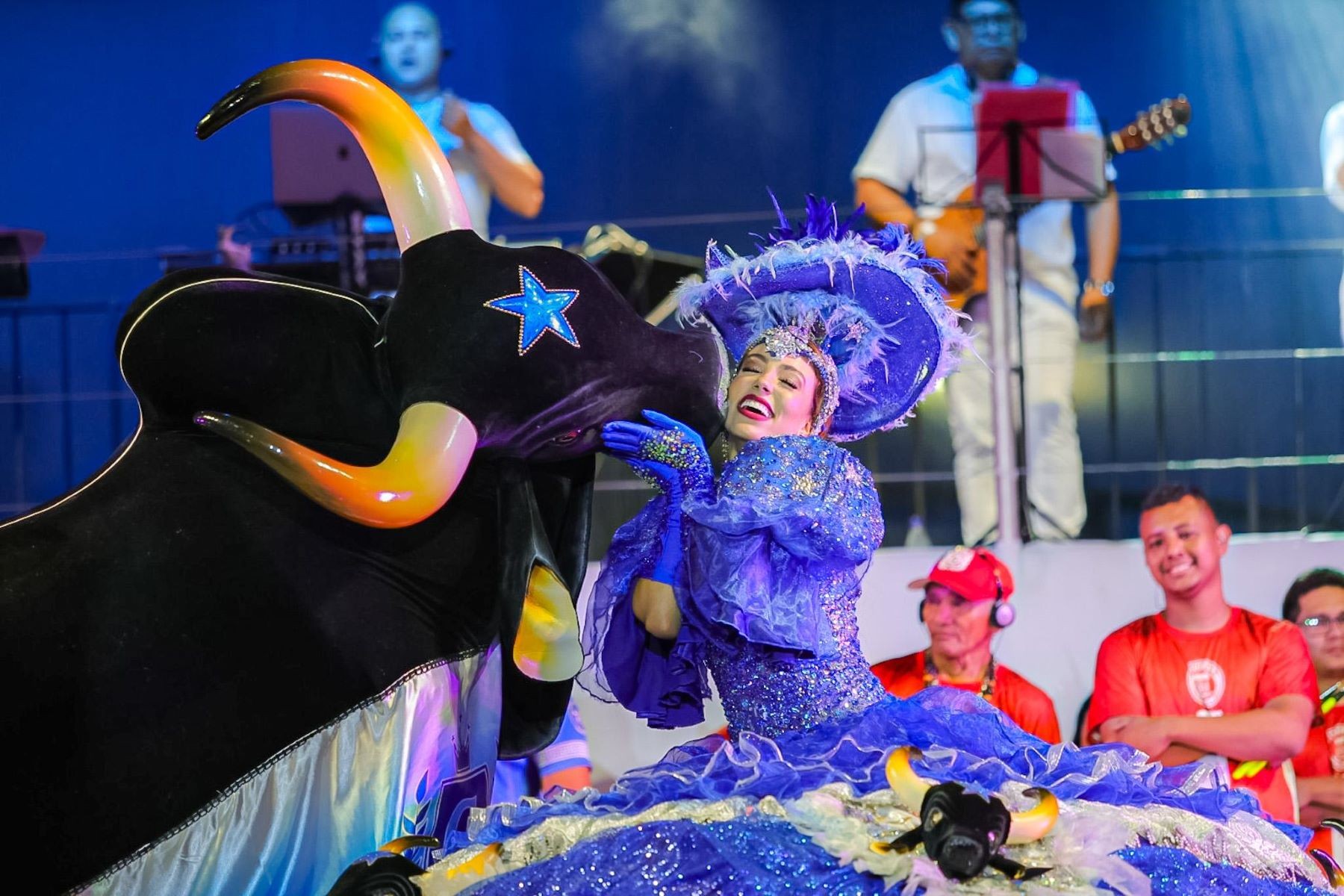 Caprichoso e itens oficiais fazem show principal no Boi Manaus 2025 neste sábado; veja programação
