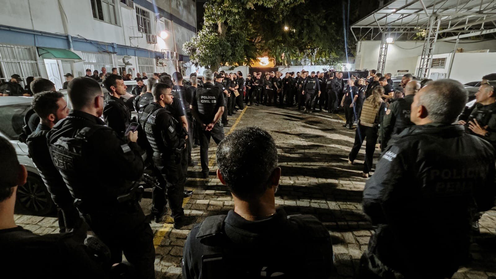 Suspeitos de tráfico de drogas e homicídios são presos em operação da polícia no ES