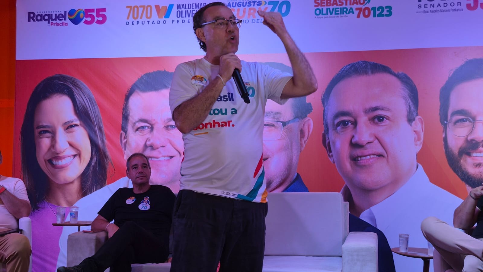 No Recife, Augusto Cury defende aumentar taxação das bets e diz que não apoia Lula nem Flávio em eventual 2° turno | G1