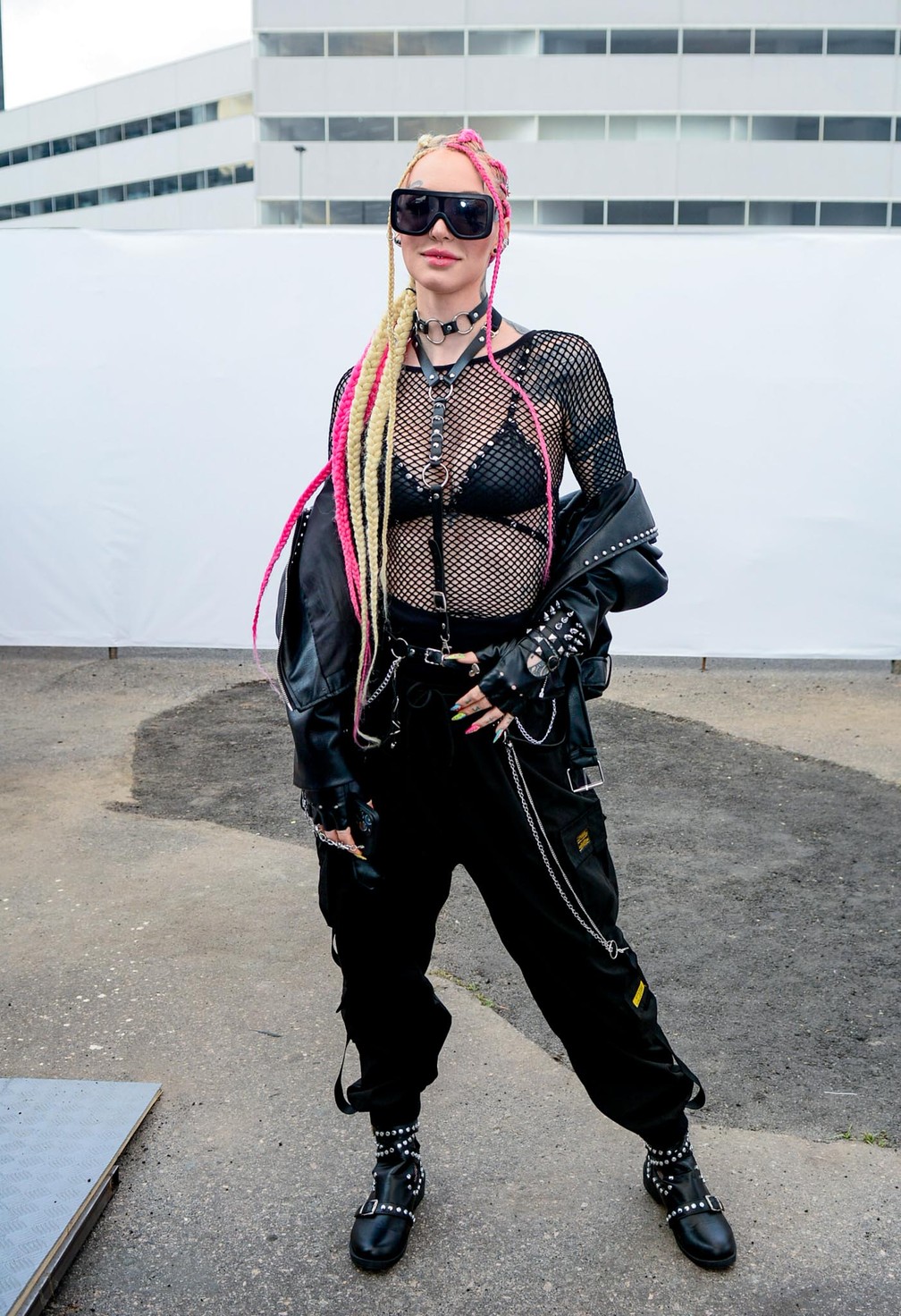 A modelo Priscila Zoo no segundo dia de Rock in Rio 2022 — Foto: Webert Belicio/Agnews 