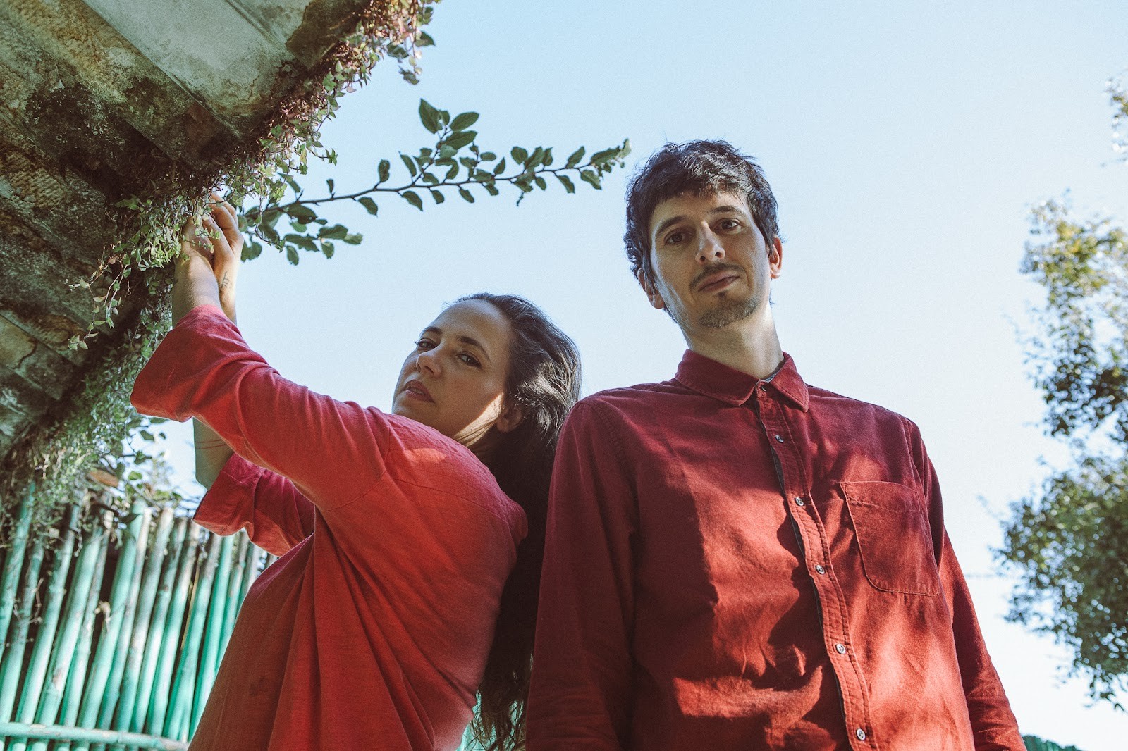 Marcelo Segreto se junta com Tiê no canto de cinco músicas de álbum solo inspirado em filme de Terrence Malick