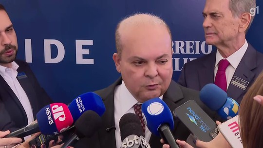 Ibaneis diz que vai cortar ponto de professores em greve: 'Vamos ver quantos dias eles vão aguentar' - 

Governador do DF afirma que não haverá reajuste para nenhuma categoria em 2025. Professores estão paralisados desde 2 de junho.