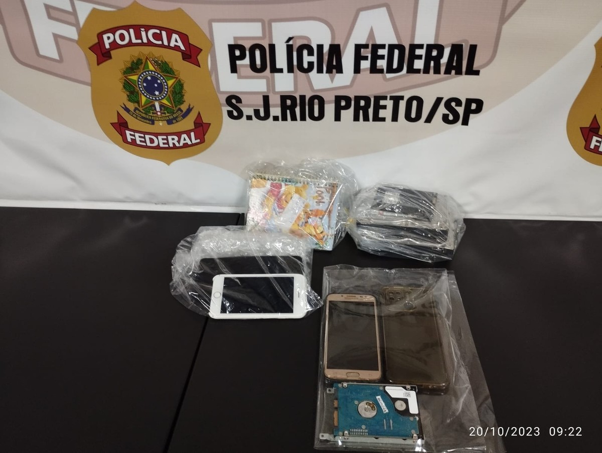 Homem é preso suspeito de armazenar imagens de pornografia infantil em Rio Preto