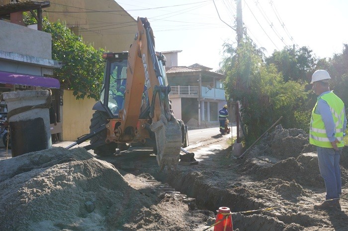 Começam as obras da nova rede separativa de esgoto em Cem Braças, em Búzios
