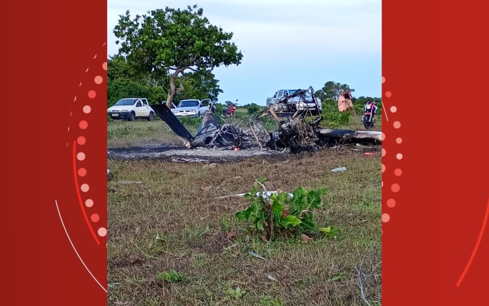 Queda de avião de pequeno porte deixa vítima na Bahia — Foto: Reprodução/Redes Sociais