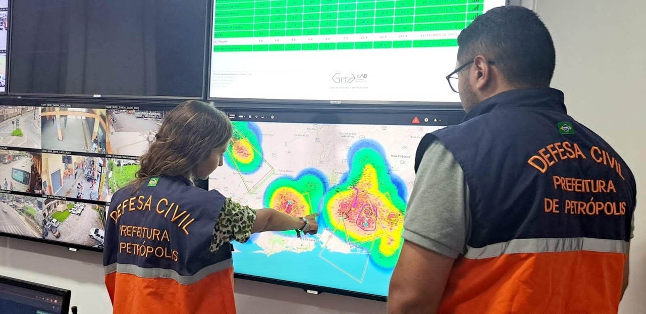 Defesa Civil alerta para ventos moderados a fortes em Petrópolis