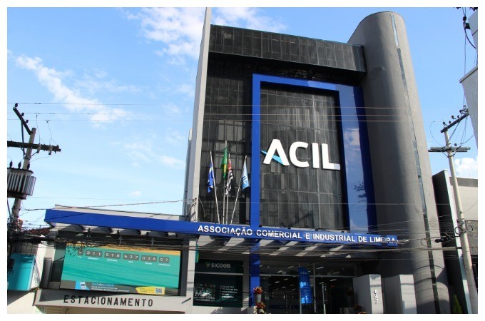 Impostômetro agora pode ser conferido no painel de LED da nova fachada da ACIL