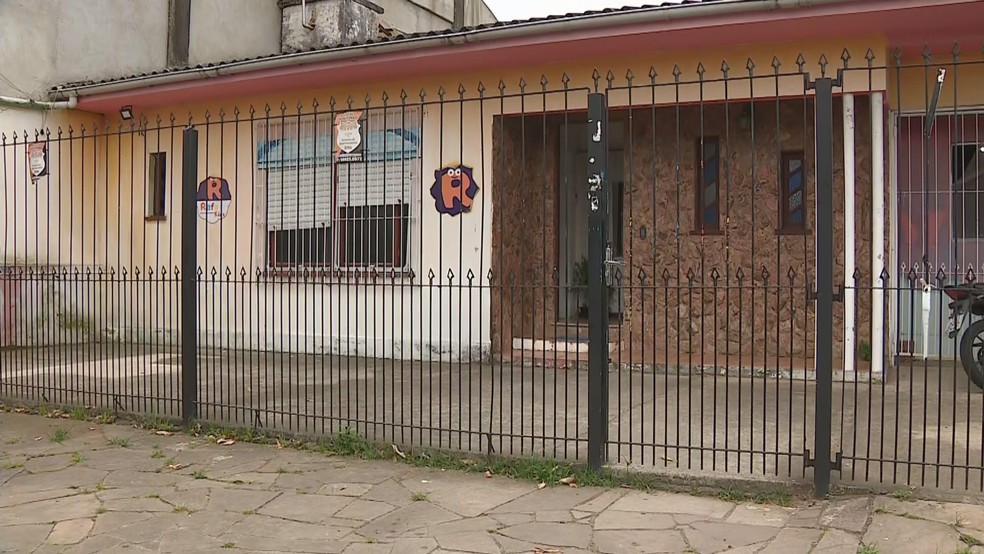 Escola de Educação Infantil Rafa Kids, em Alvorada — Foto: Reprodução/ RBS TV