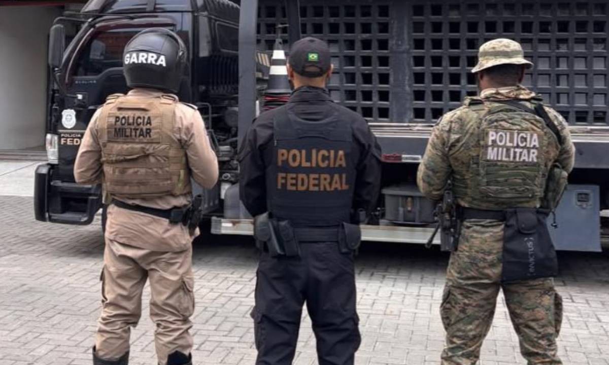 Funcionários do Porto de Salvador são presos em operação contra tráfico internacional de drogas