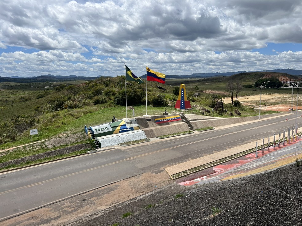 Fronteira do Brasil com a Venezuela — Foto: Caíque Rodrigues/g1 RR