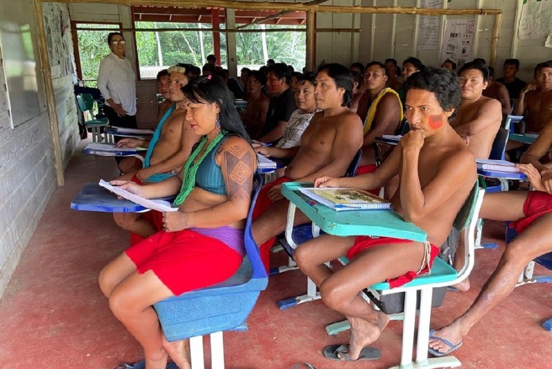 Concurso para educação indígena no AP oferta 420 vagas com salários de mais de R$6 mil; EDITAL