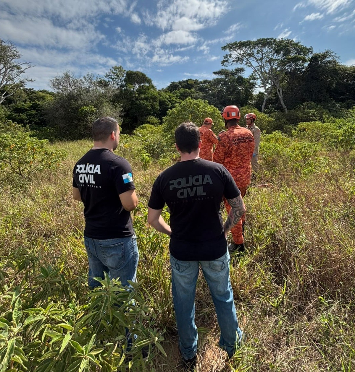 Corpo é encontrado em área de mata em Búzios