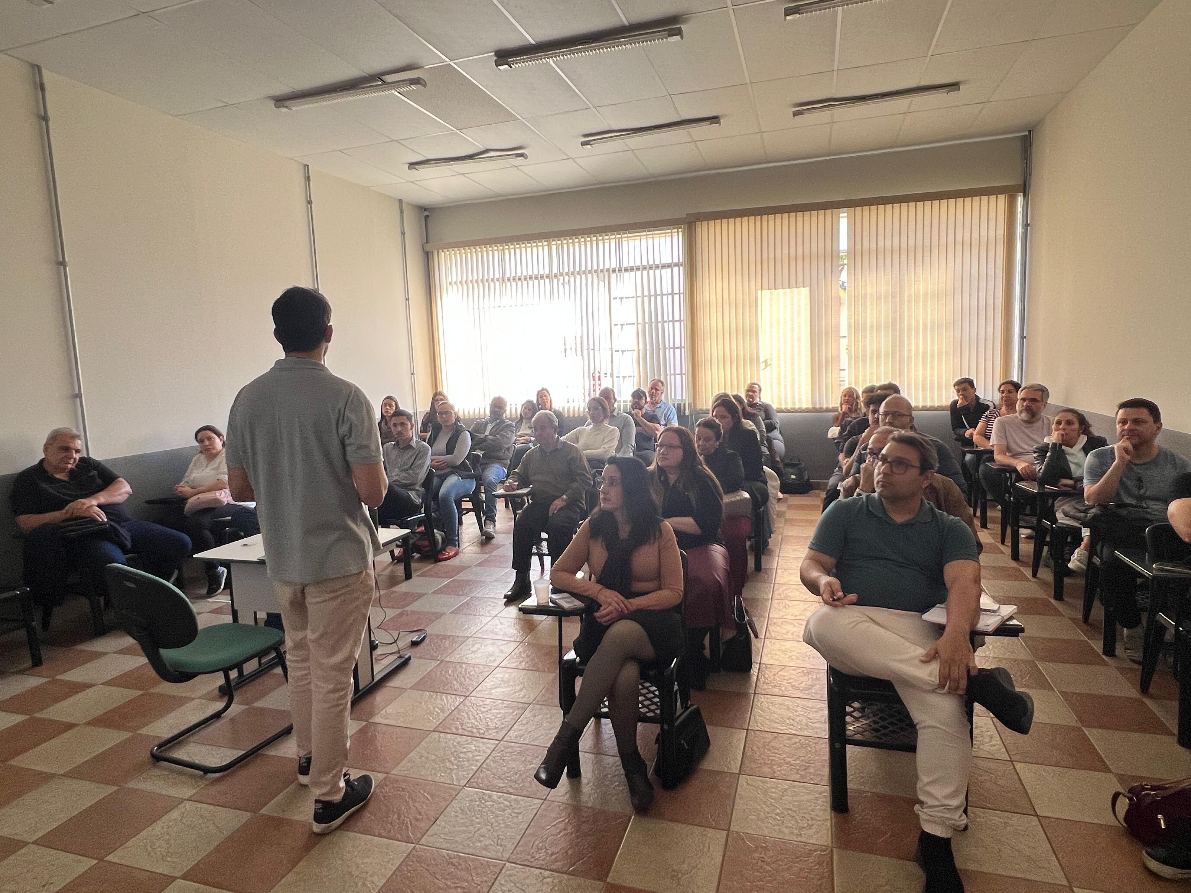 Bragança Paulista capacita servidores e empreendedores