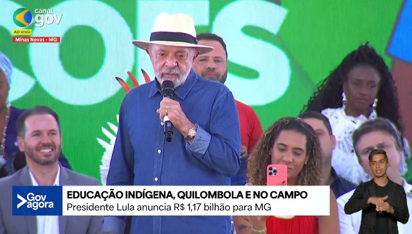 Lula alfineta Bolsonaro em evento em MG