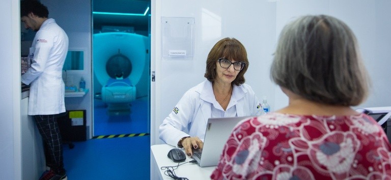 Hospitais Barros Barreto e Bettina Ferro têm quase 2 mil atendimentos no Dia “E” de saúde da mulher em Belém