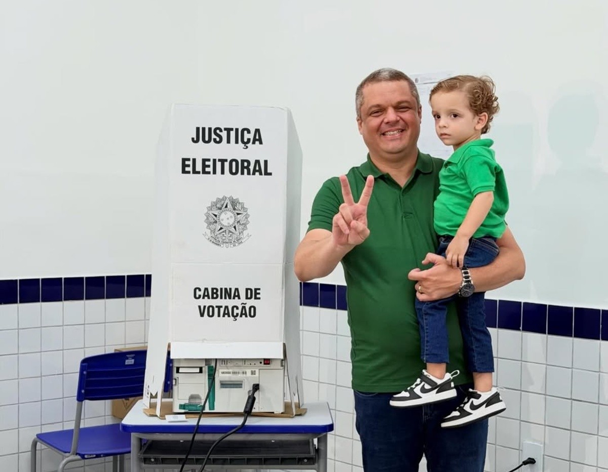 Edvaldo Neto é eleito prefeito de Cabedelo, na Paraíba