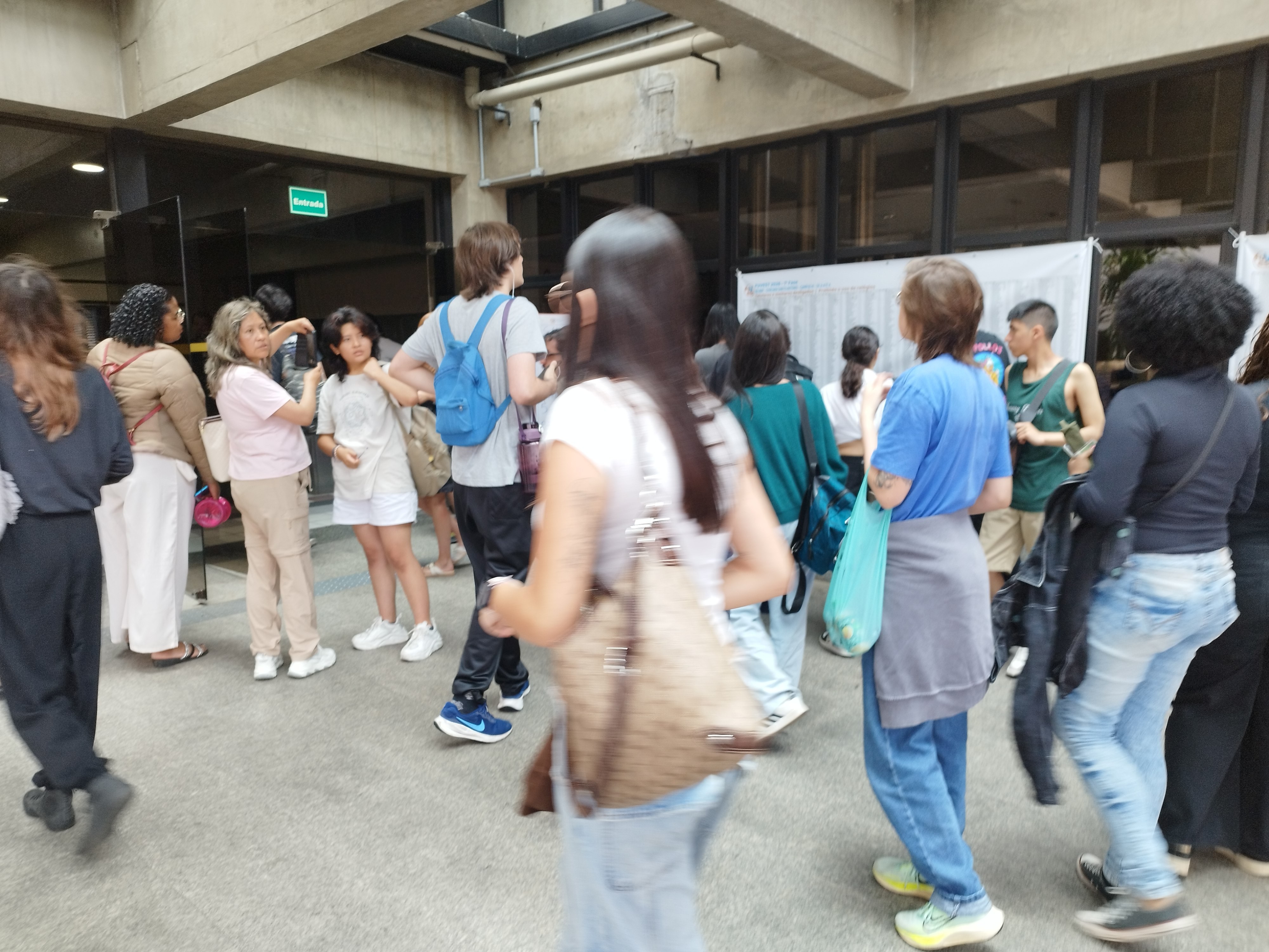 Fuvest 2026: professores elogiam prova da 1ª fase e destacam a interdisciplinaridade das questões