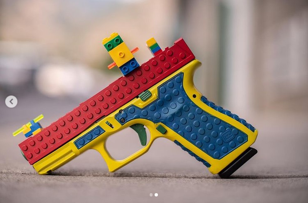 Arma de verdade com visual de Lego causa polêmica nos EUA, Mundo
