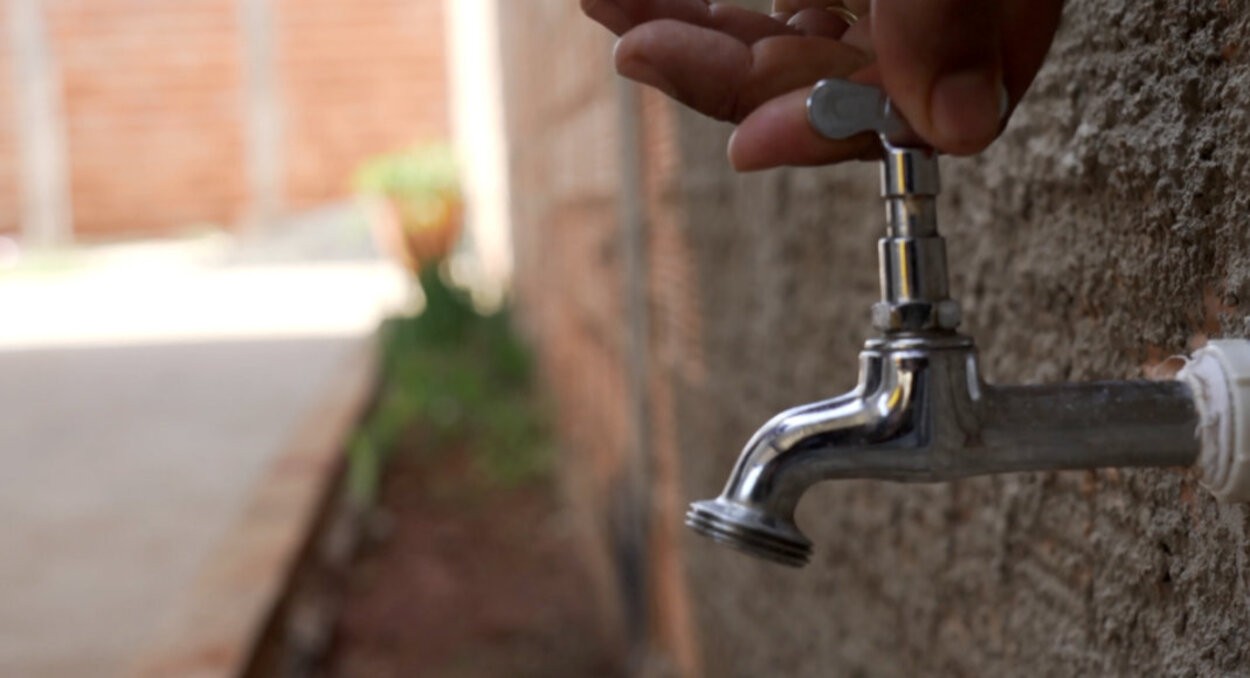 Falta de água afeta bairros de cidade do interior de SP há pelo menos 8 dias, dizem moradores