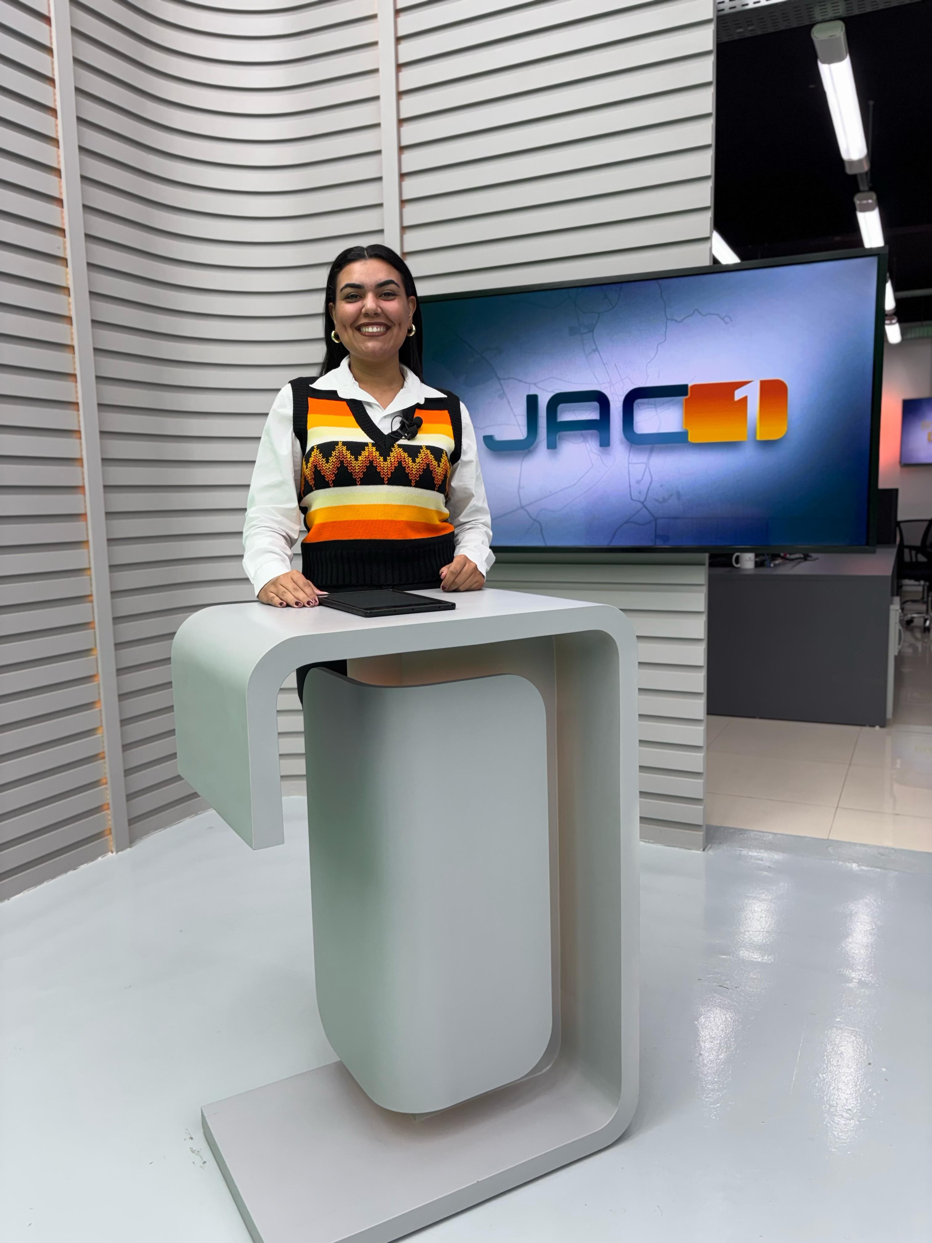 AO VIVO: Assista ao JAC1 com Melícia Moura