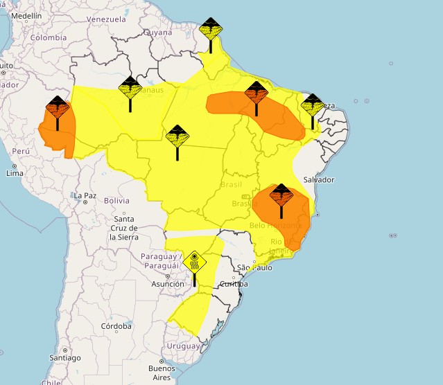 Tocantins tem alerta amarelo de chuvas intensas em todo o estado e laranja na região do Bico do Papagaio; veja previsão 