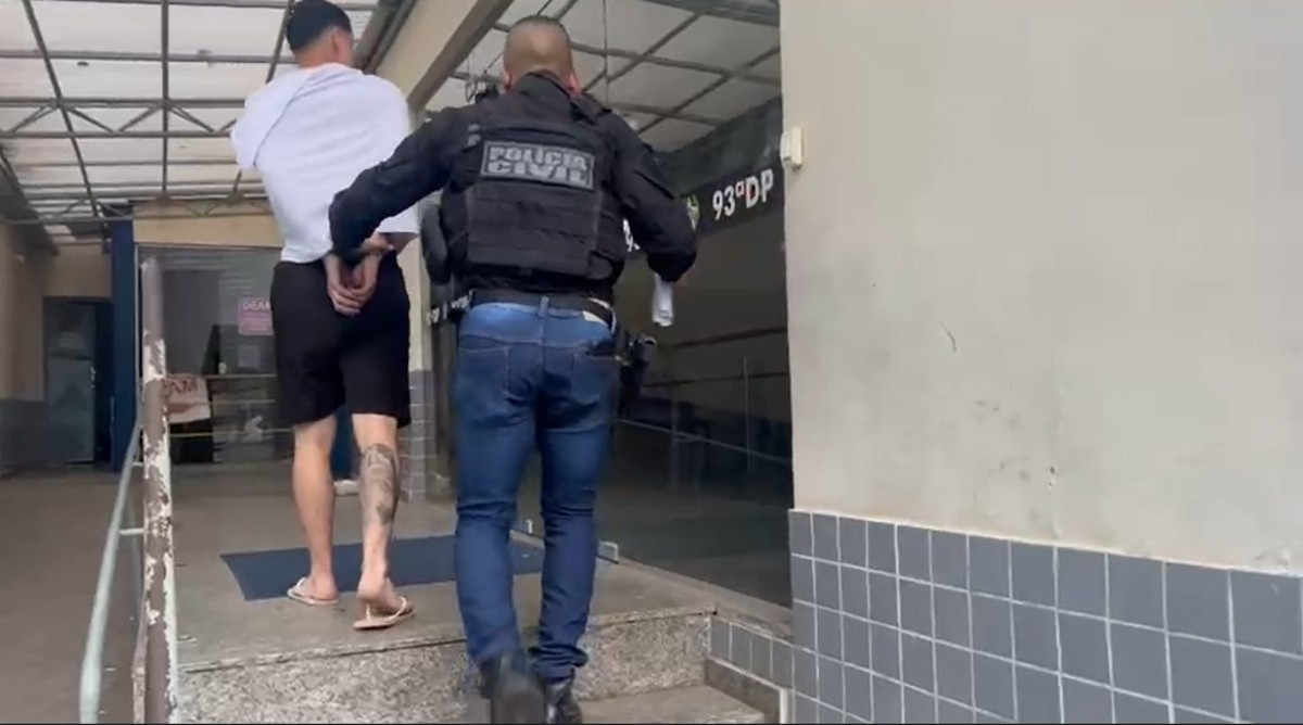 Homem é preso durante operação contra tráfico de drogas em Volta Redonda