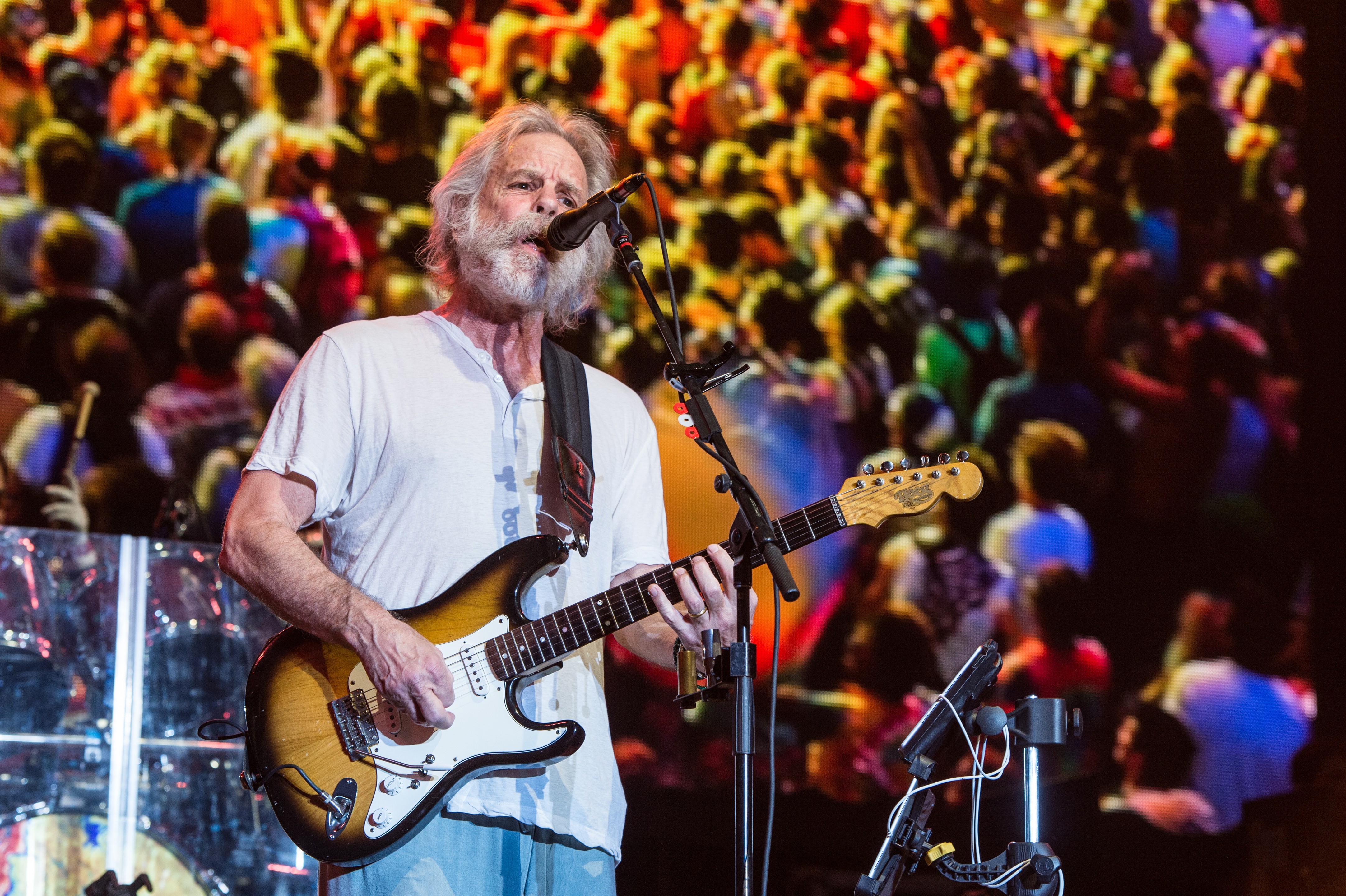 Morre Bob Weir, guitarrista e fundador do Grateful Dead, aos 78 anos