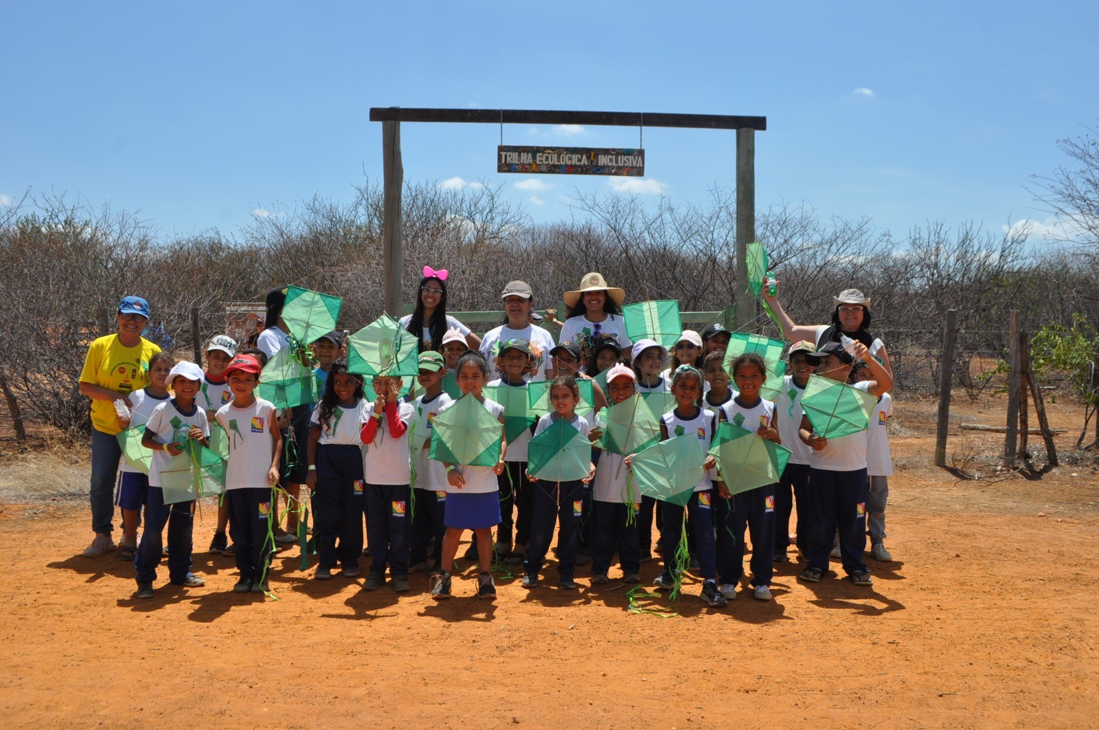 Projeto do IFSertãoPE usa pipa para ajudar no reflorestamento da Caatinga 