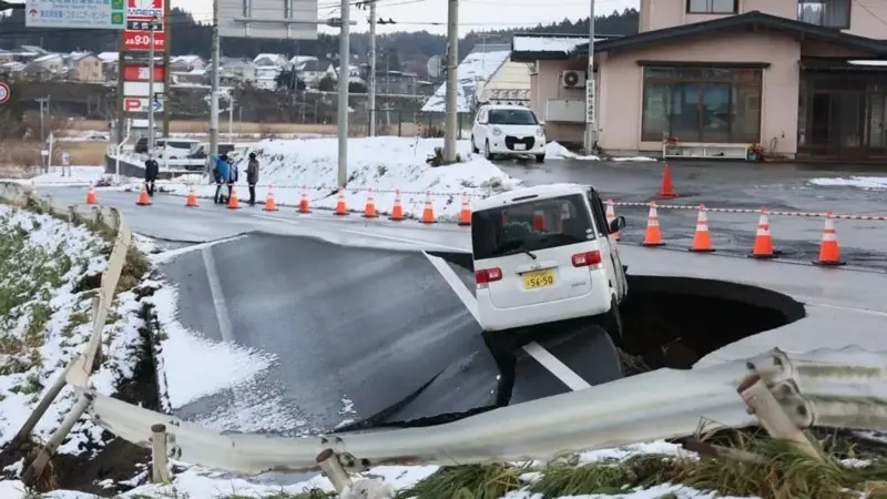 Japão alerta para possibilidade de megaterremoto após tremor
