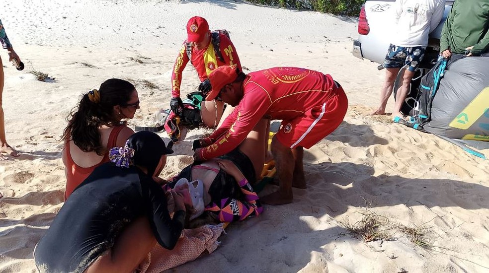 A turista estava consciente, mas desorientada, segundo os bombeiros. — Foto: Corpo de Bombeiros