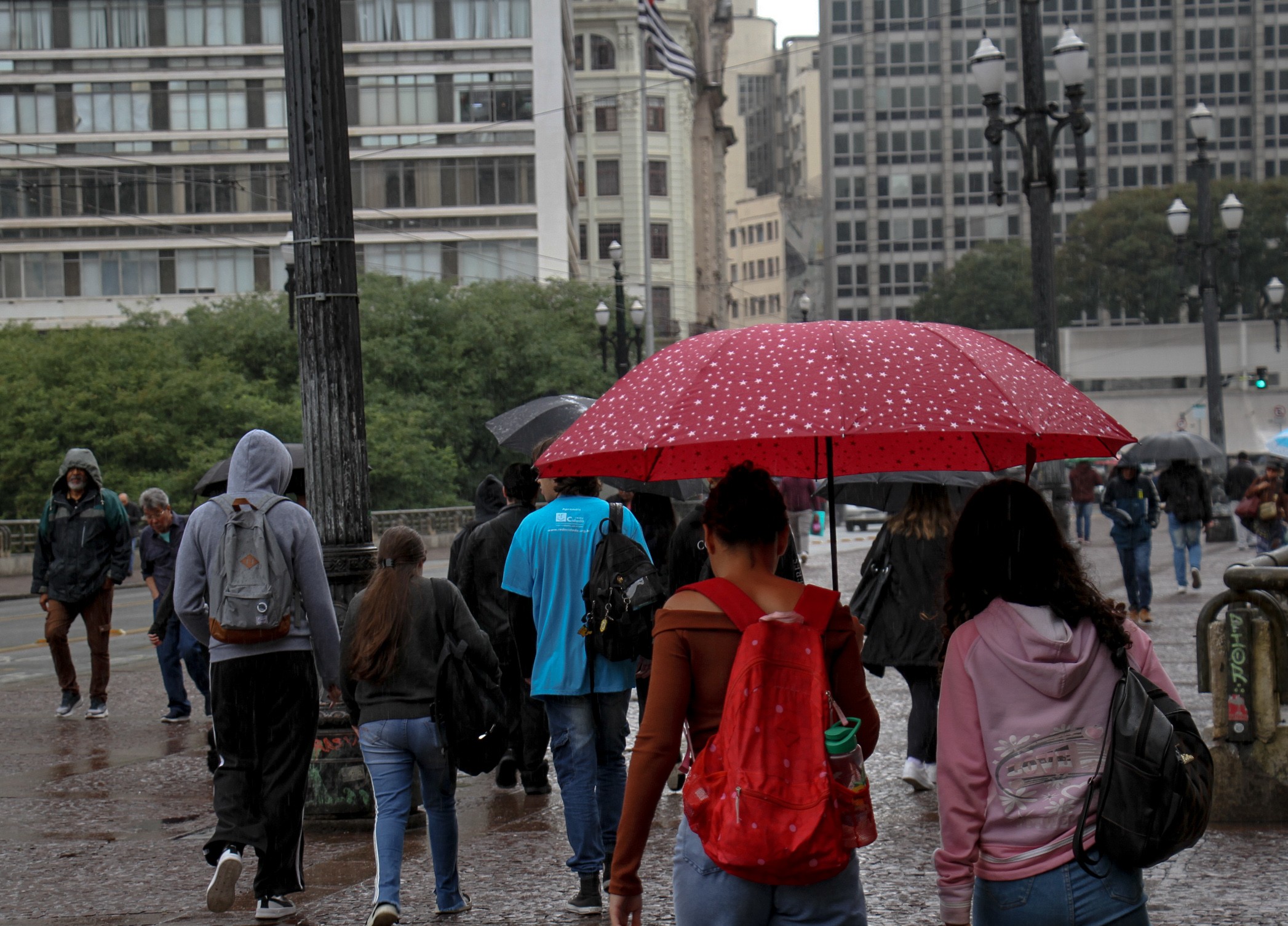 Segunda semana de junho terá chuva e recordes de frio na cidade de São Paulo; veja previsão