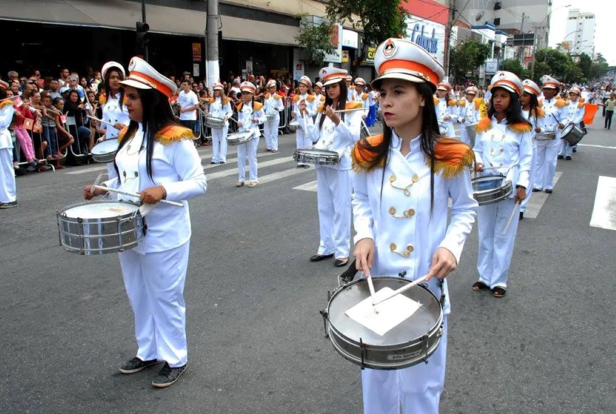 Dia da Independência terá desfile cívico e exposição cultural em Divinópolis; veja a programação