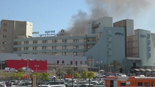 Irã ataca hospital de Israel e deixa dezenas de feridos; Netanyahu diz que 'cobrará o preço' de Teerã