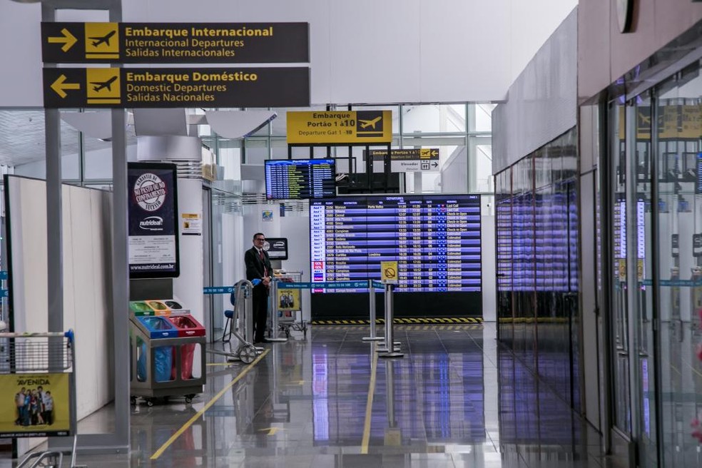 Voos tinham o Aeroporto Marechal Rondon como destinou ou origem — Foto: Rafaella Zanol/Secom-MT