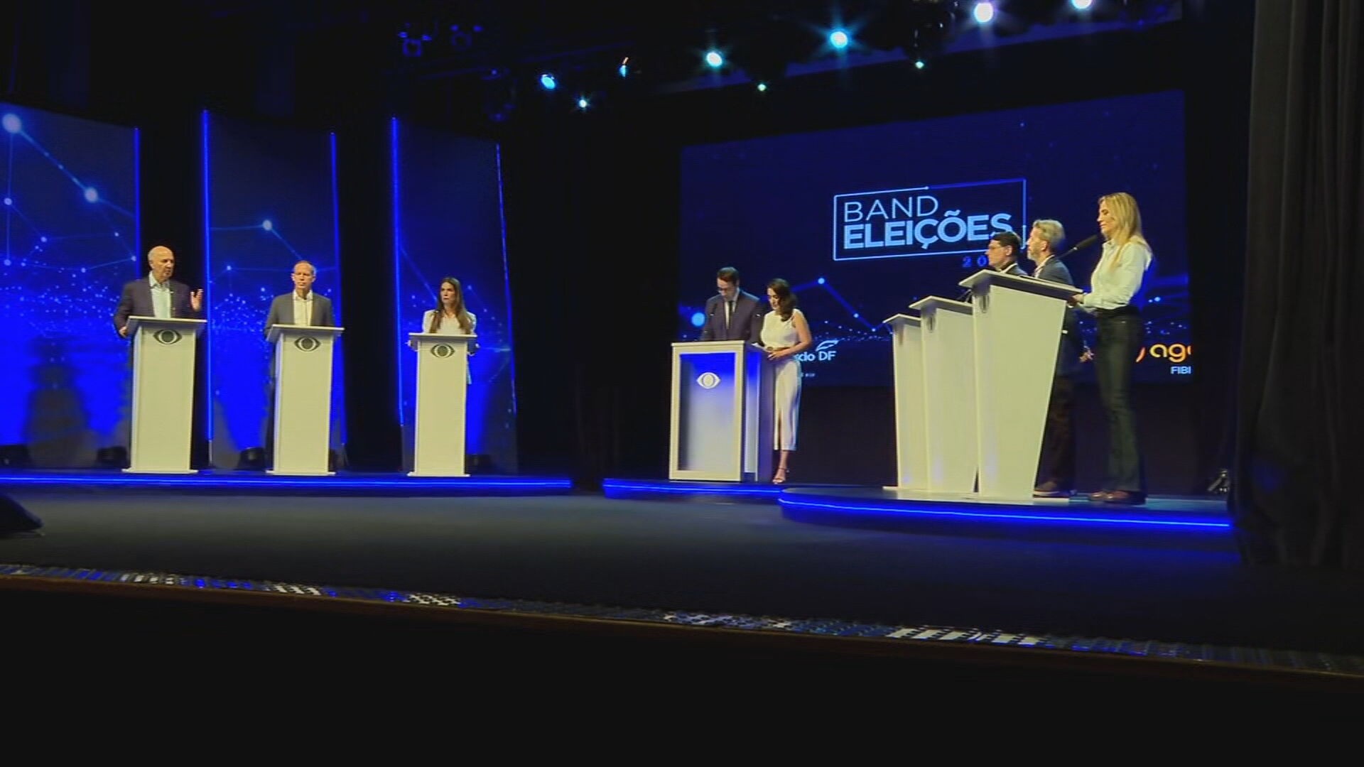 Pré-candidatos ao governo do DF participam de primeiro debate