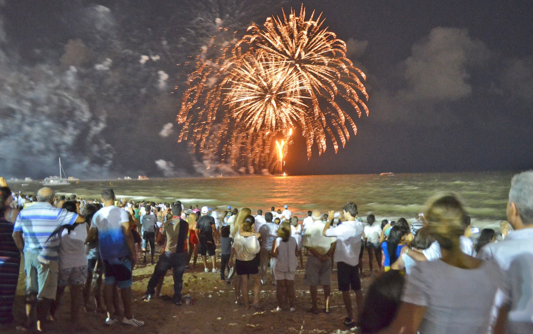 Réveillon 2026 em João Pessoa tem shows de Jota Quest e Mano Walter