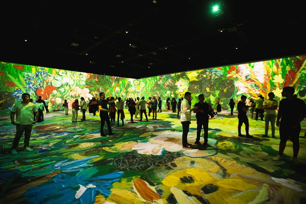 Exposição imersiva com obras do pintor Vincent Van Gogh — Foto: Thiago Gadelha/SVM