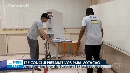 Urnas eletrônicas são distribuídas aos 935 locais de votação