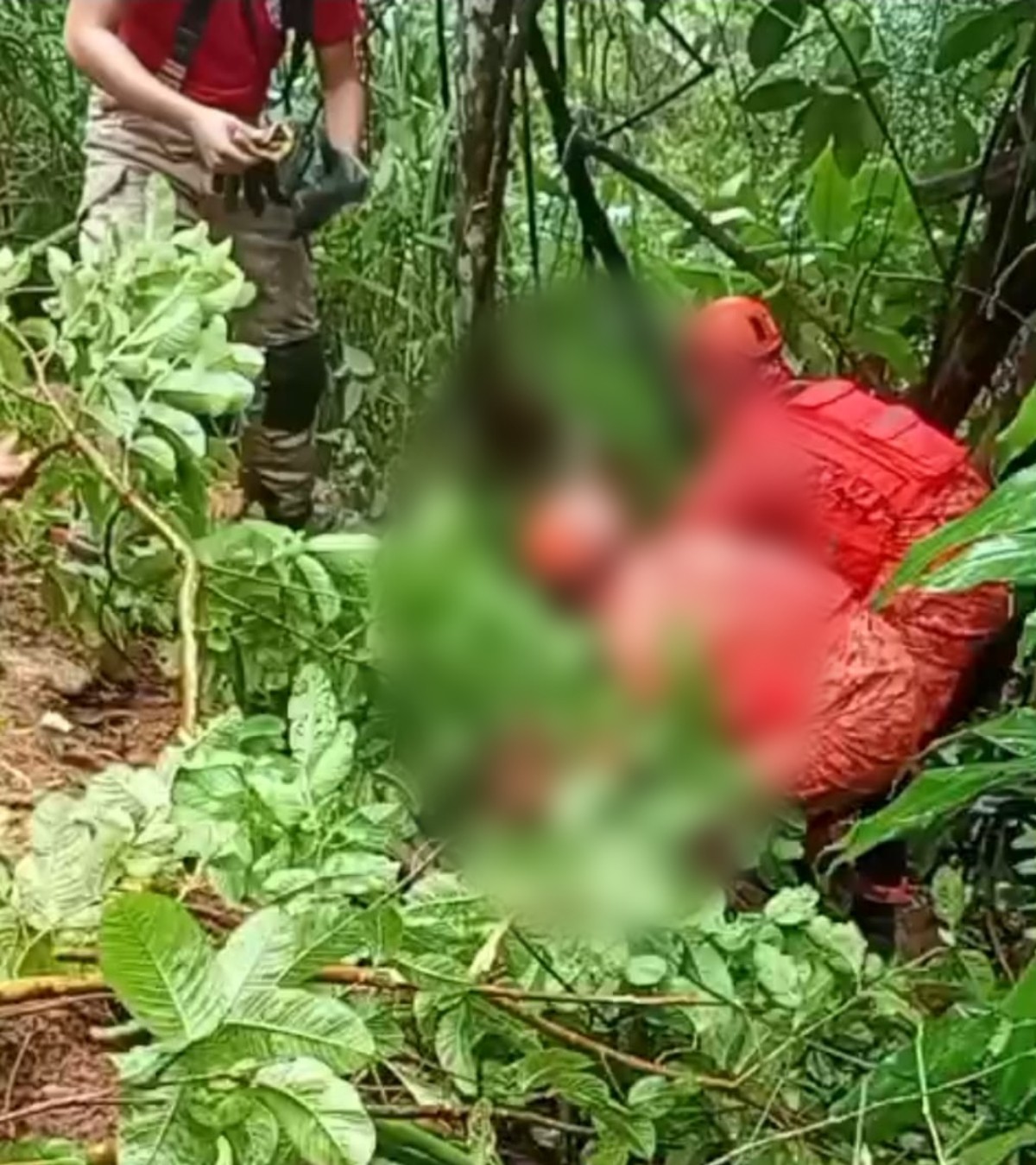 Homem morre após ser atingido por deslizamento de terra em Angra dos Reis, RJ