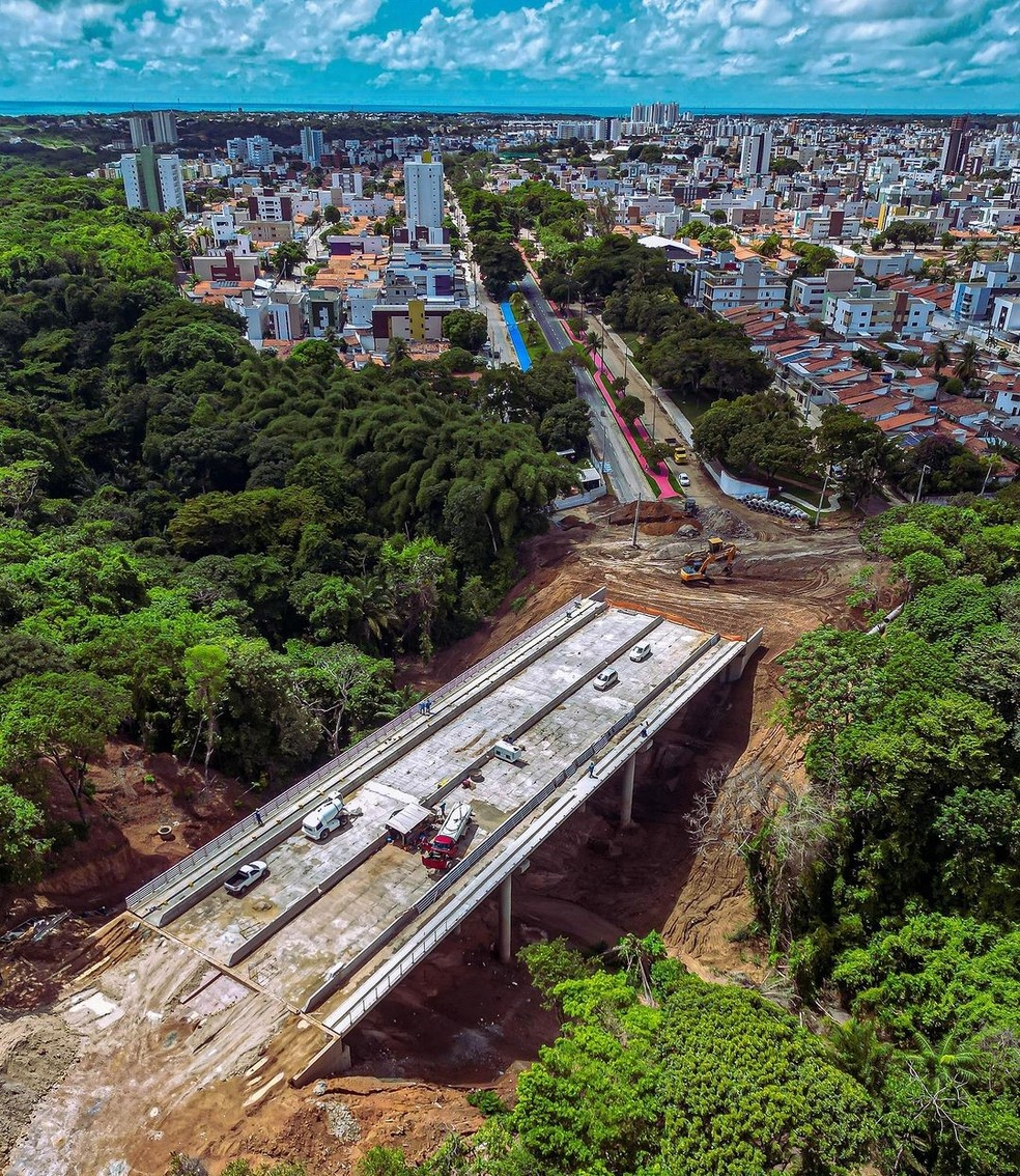 Ponte das Três Ruas está na fase final de construção — Foto: Thiago Marques