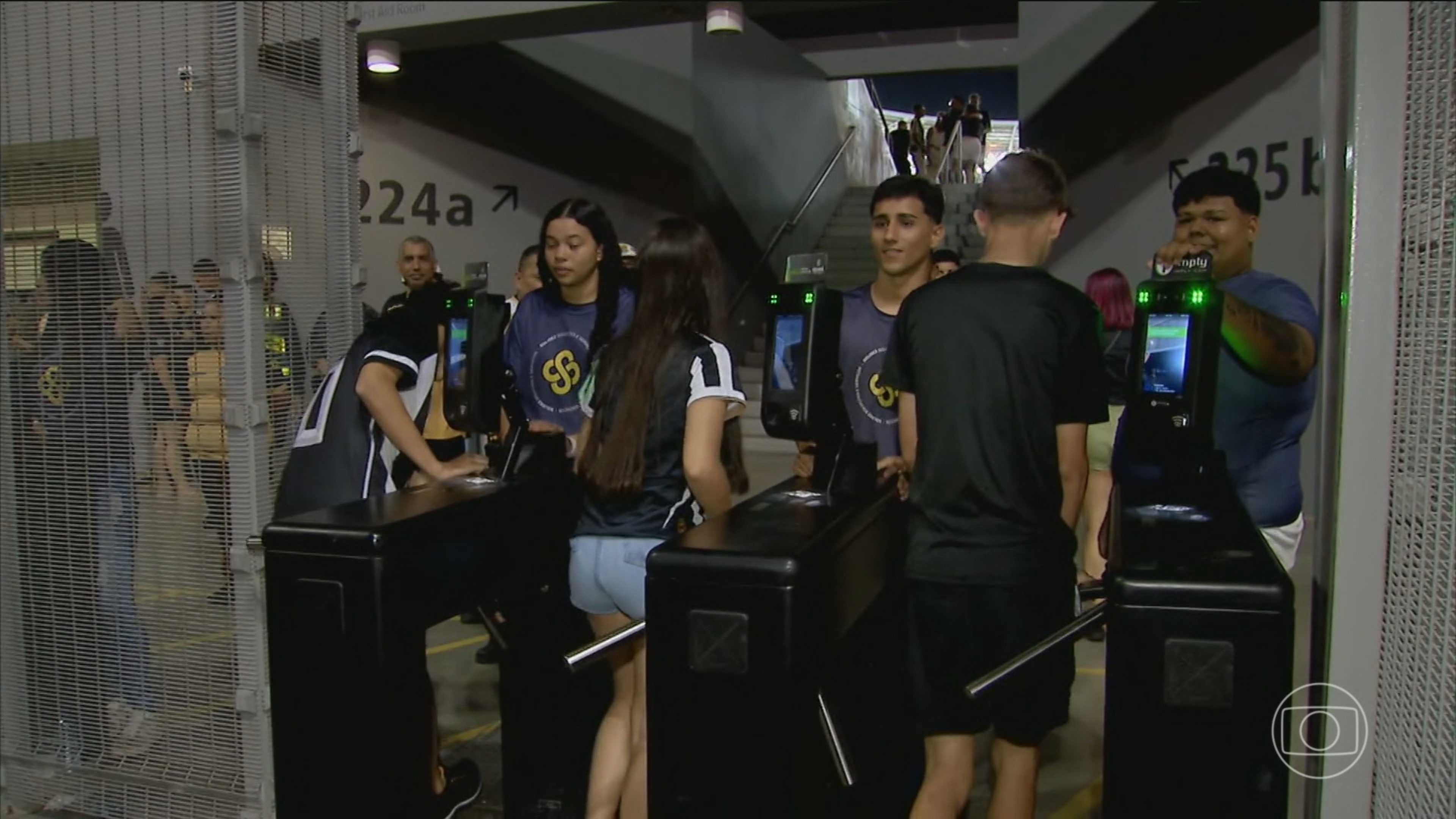 Campeonato Brasileiro: reconhecimento facial em estádios combate o cambismo e tem impacto na segurança pública