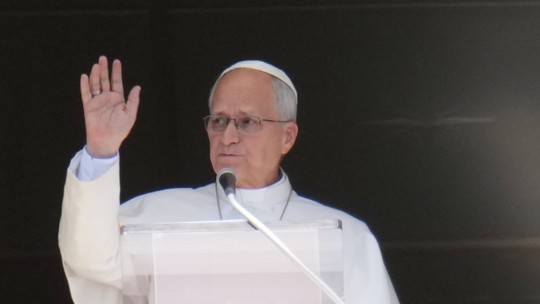 Papa Leão será internado hoje para operação de retirada de nódulo do pulmão