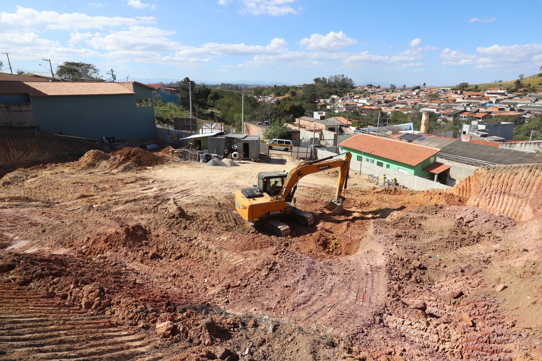 Prefeitura inicia obra de nova unidade de saúde no Parque Imperial